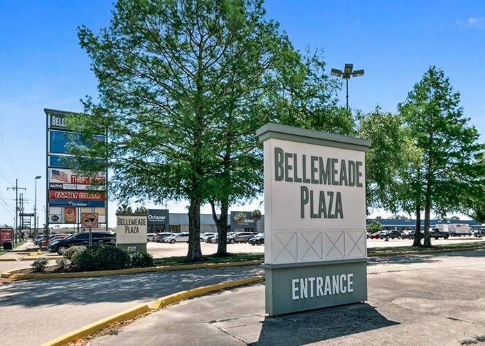 605-611 Lapalco Blvd, Gretna, LA à louer Photo principale- Image 1 de 11