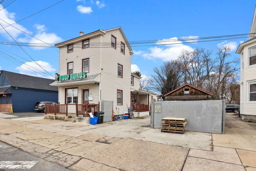 431 Rhawn St, Philadelphia, PA à vendre - Photo du bâtiment - Image 1 de 1