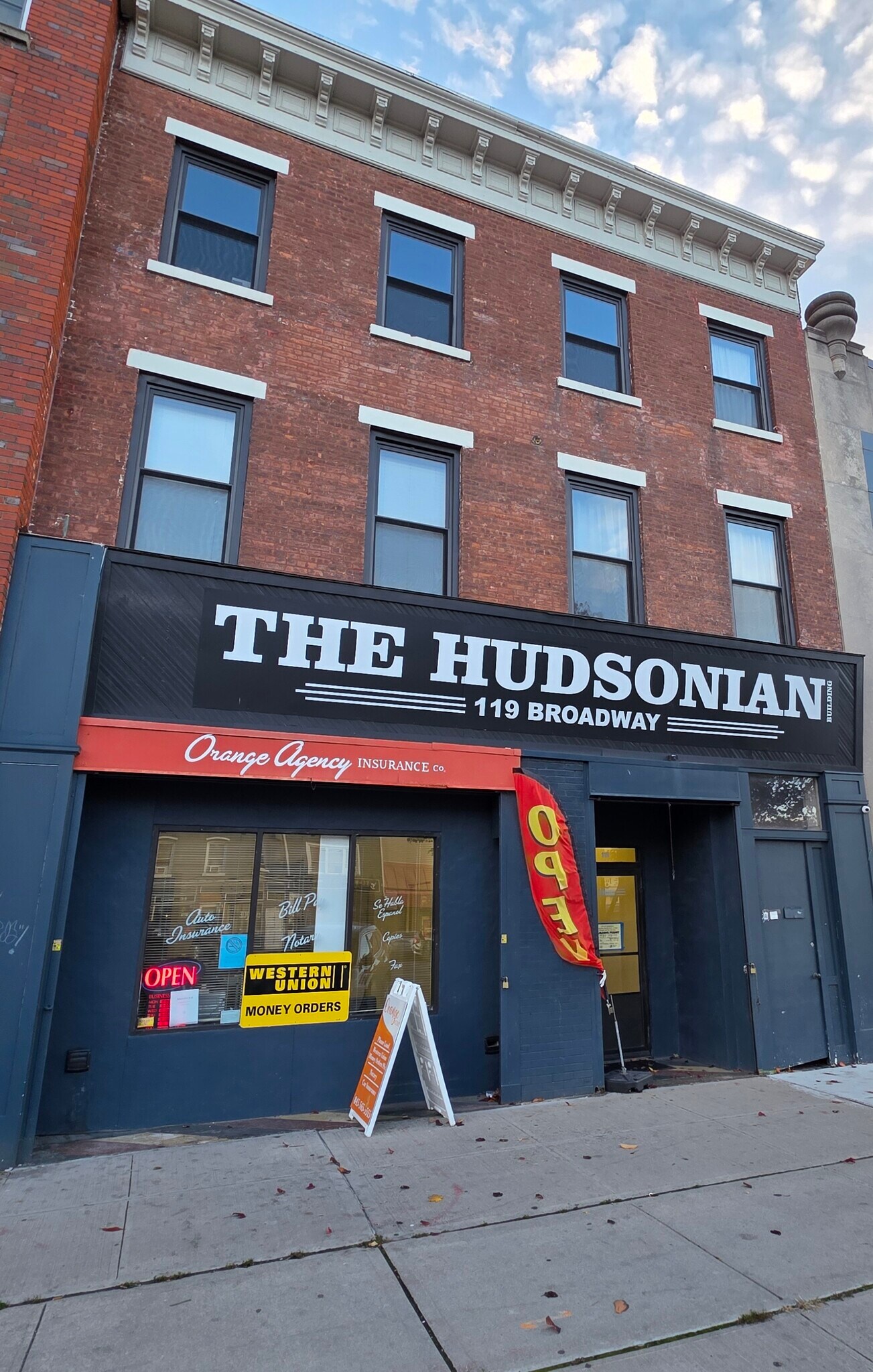 119 Broadway, Newburgh, NY à louer Photo du bâtiment- Image 1 de 16