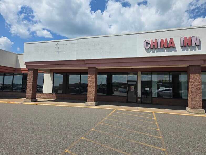 3430 E Main St, Merrill, WI à louer - Photo du bâtiment - Image 2 de 7