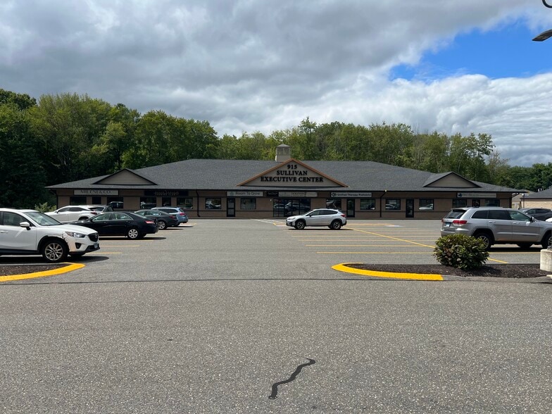 915 Sullivan Ave, South Windsor, CT for lease - Building Photo - Image 1 of 10