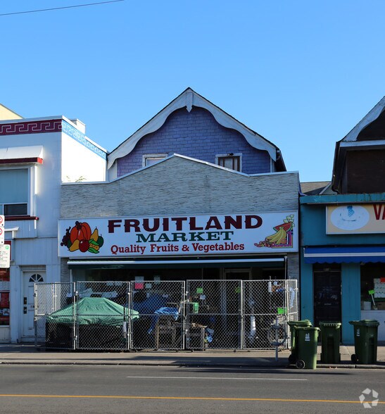 464 Danforth Ave, Toronto, ON à louer - Photo du bâtiment - Image 2 de 3