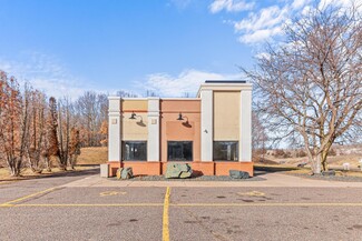 Plus de détails pour 705 Industrial Pky, Saint Croix Falls, WI - Vente au détail à vendre