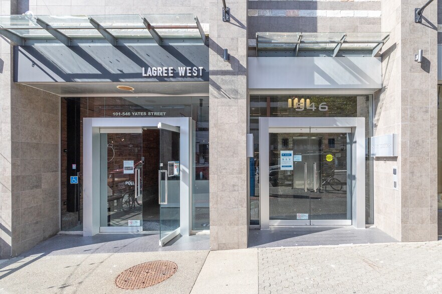546 Yates St, Victoria, BC à louer - Photo du bâtiment - Image 2 de 5