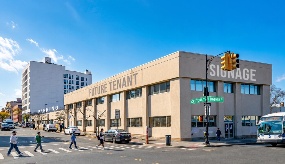 696 E Fordham Rd, Bronx, NY for lease - Building Photo - Image 2 of 8