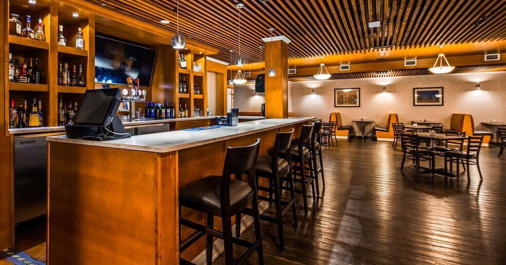 5116 Gateway Blvd, Edmonton, AB à vendre - Photo intérieure - Image 1 de 1