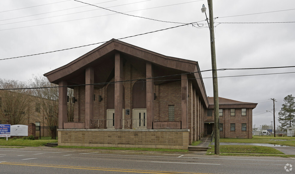 621 S Columbia St, Bogalusa, LA à vendre - Photo principale - Image 1 de 1