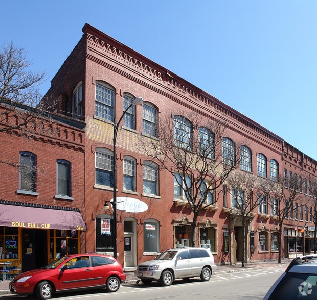 75-79 W Market St, Corning, NY for sale - Primary Photo - Image 1 of 14