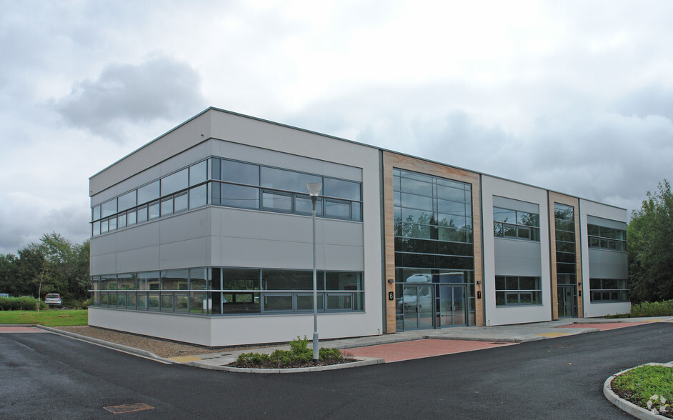 Witney Way, Boldon Colliery for lease - Primary Photo - Image 1 of 3