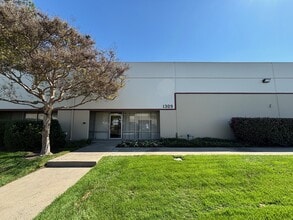 1309 Windward Cir, West Sacramento, CA for lease Interior Photo- Image 2 of 7