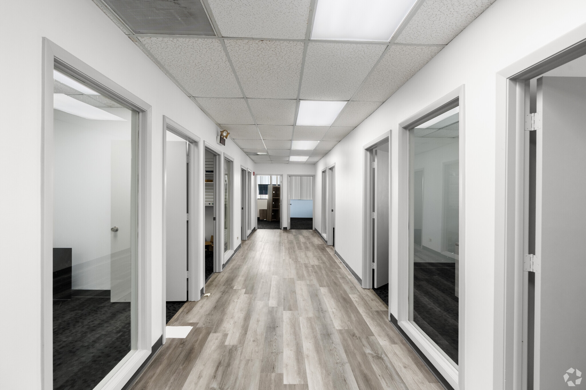 1761 W Hillsboro Blvd, Deerfield Beach, FL for lease Interior Photo- Image 1 of 1