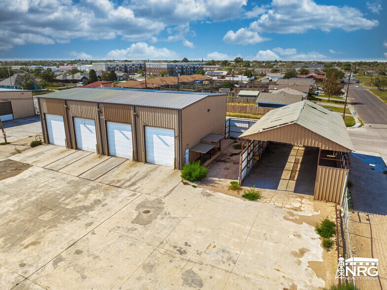 1622 W 2nd St, Odessa, TX à louer - Photo du bâtiment - Image 3 de 14