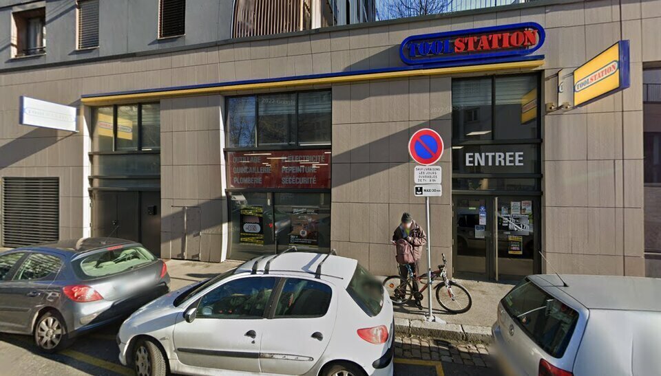 25 Rue Professeur Joseph Nicolas, Lyon for lease Building Photo- Image 1 of 6