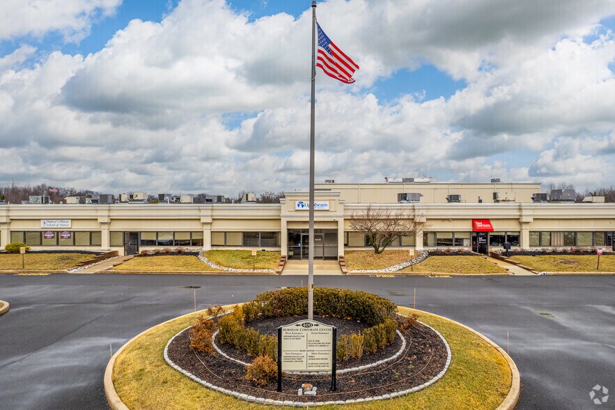 400 Horsham Rd, Horsham Township, PA à louer - Photo du bâtiment - Image 1 de 13