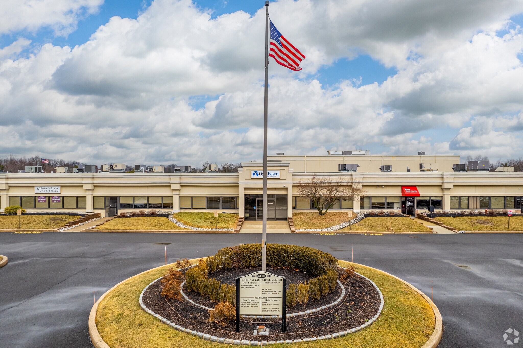 400 Horsham Rd, Horsham Township, PA à louer Photo du bâtiment- Image 1 de 14