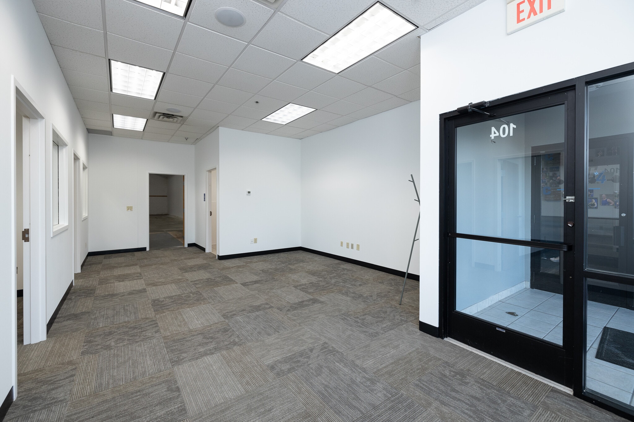 2605 160th St W, Rosemount, MN for lease Interior Photo- Image 1 of 6
