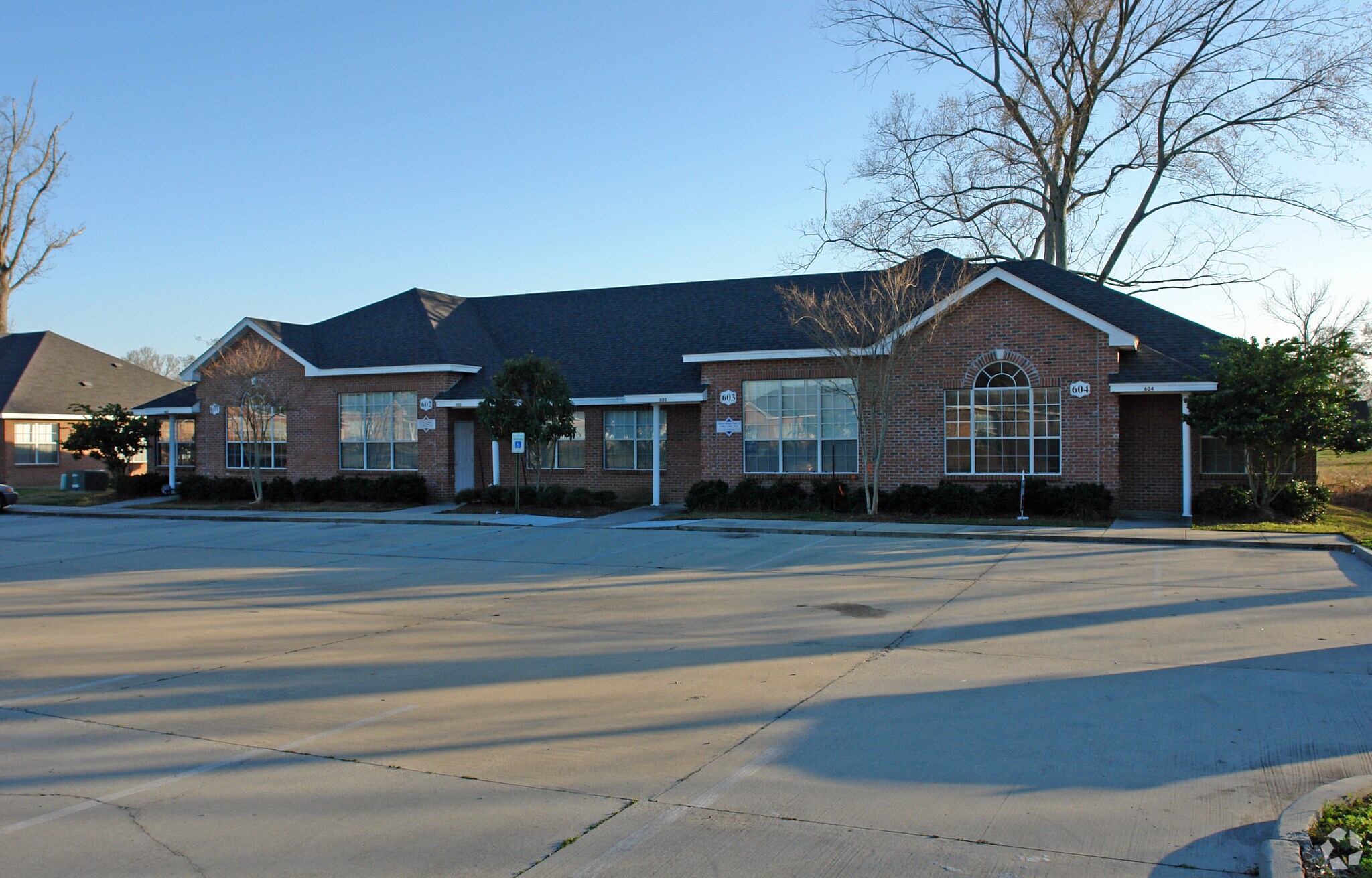 9270 Siegen Ln, Baton Rouge, LA à louer Photo principale- Image 1 de 4