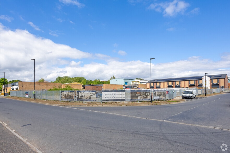 Long Acre Way, Sheffield for lease - Building Photo - Image 2 of 5