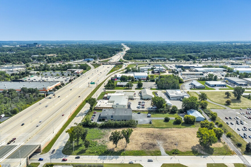 510 Lambeau St, Green Bay, WI for sale - Building Photo - Image 3 of 10