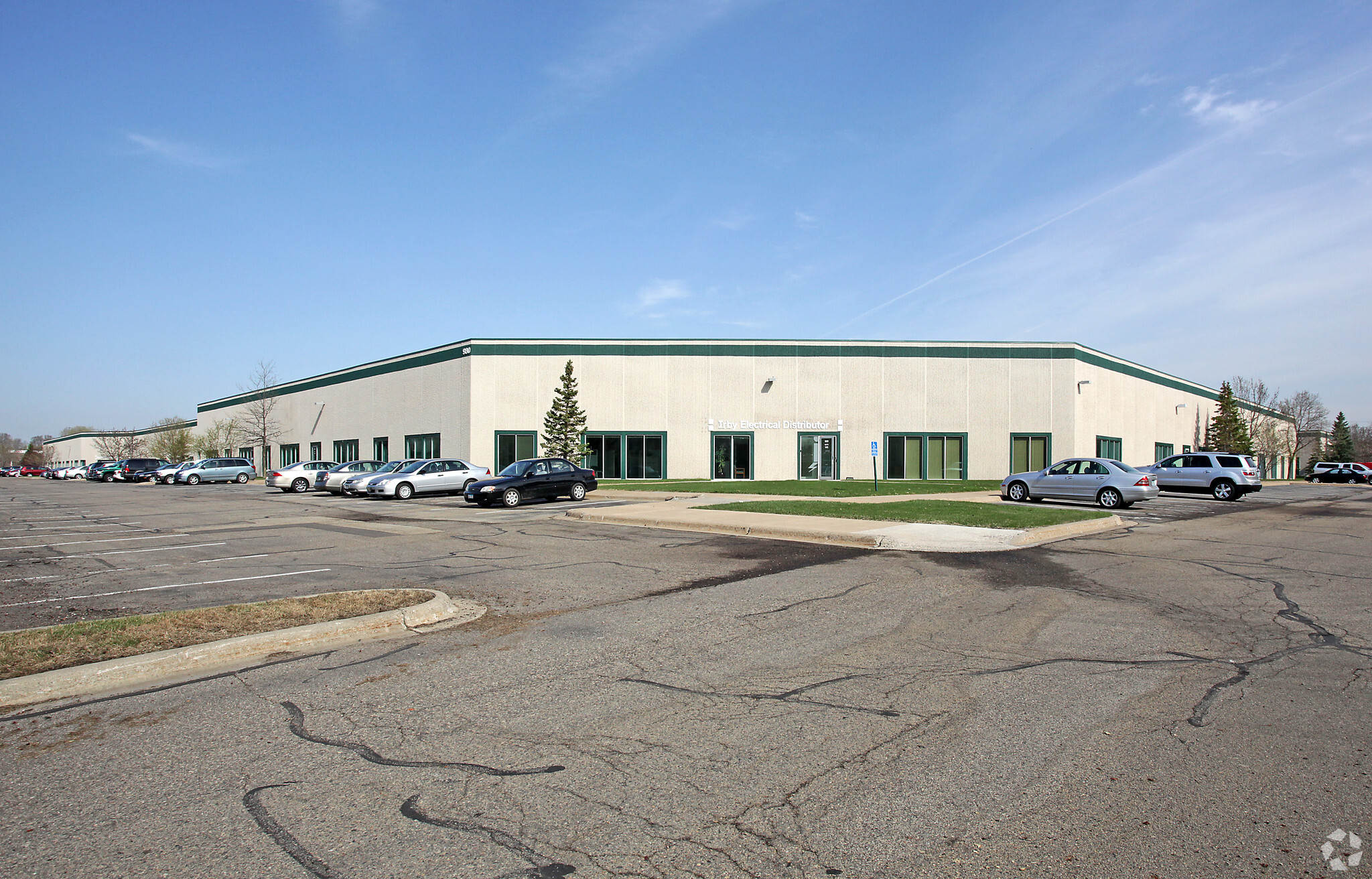 980 Lone Oak Rd, Eagan, MN for lease Building Photo- Image 1 of 7