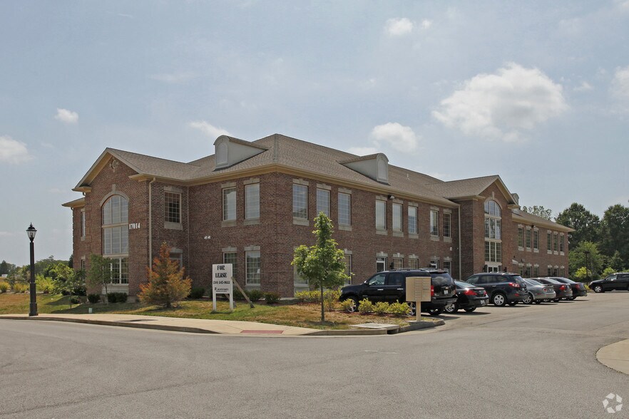 17014 New College Ave, Wildwood, MO à louer - Photo du bâtiment - Image 3 de 5