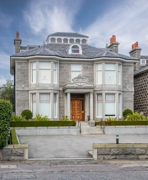 64 Queens Rd, Aberdeen à louer - Photo du bâtiment - Image 2 de 12