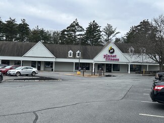 Plus de détails pour 18 Main St, Townsend, MA - Vente au détail à louer