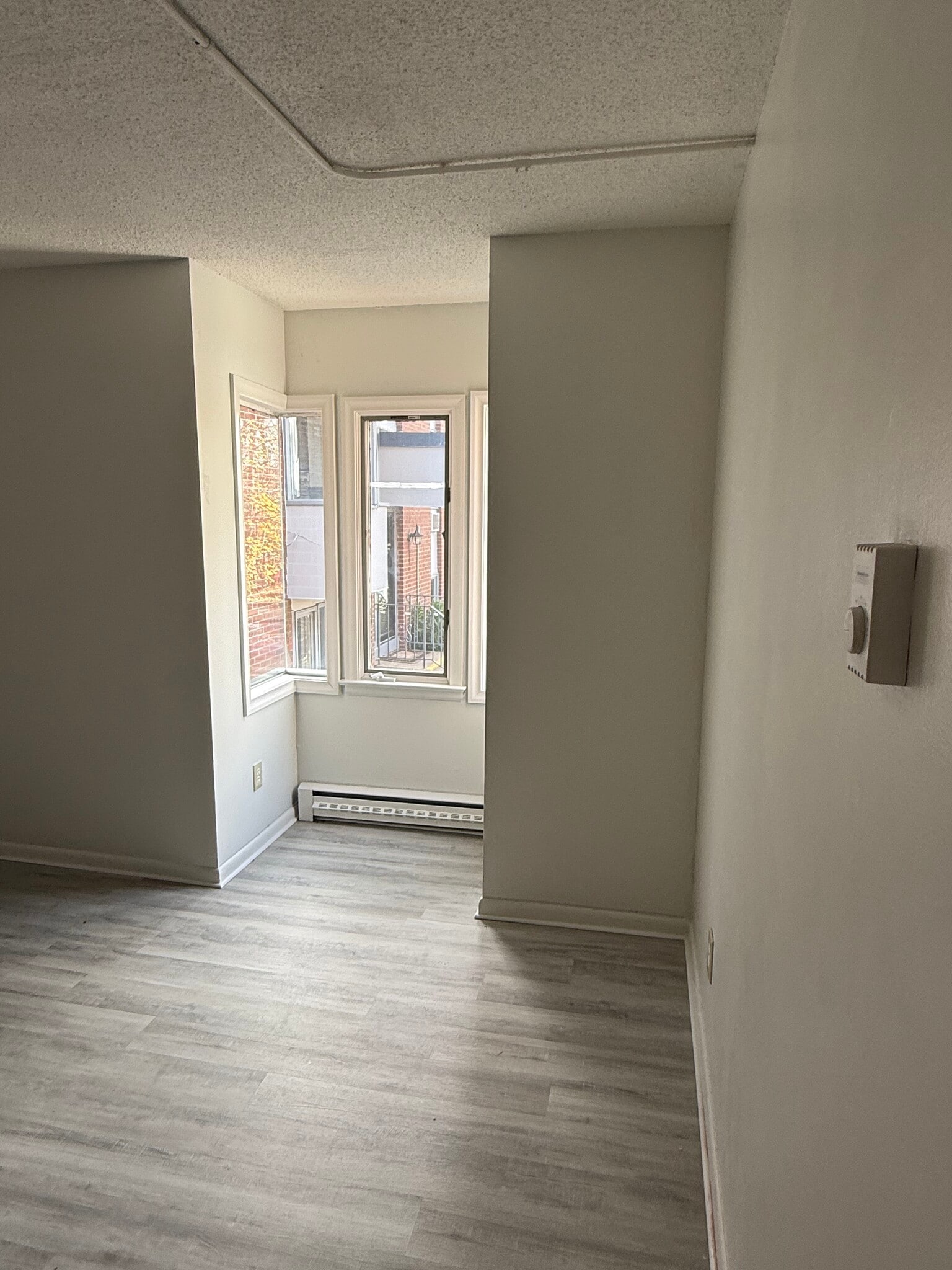 1019 Farmington Ave, Bristol, CT for lease Building Photo- Image 1 of 11