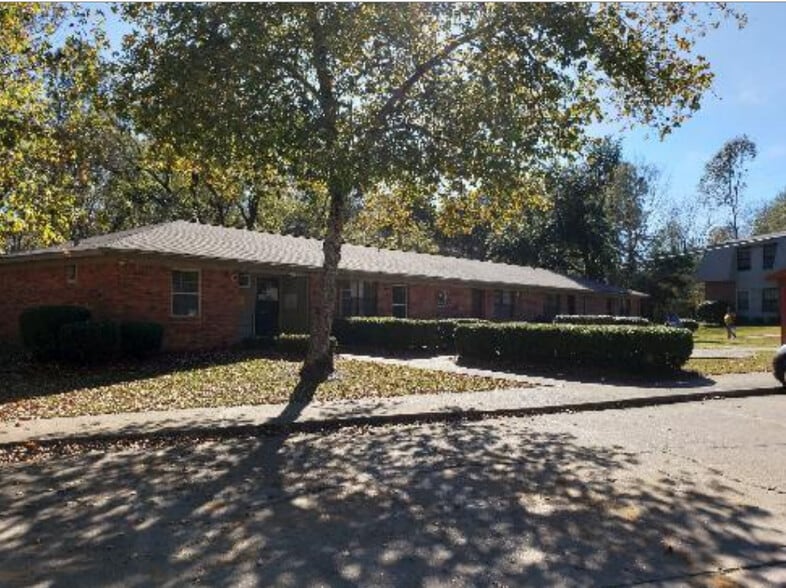 411 Court St, Vaiden, MS à vendre - Photo du bâtiment - Image 3 de 6