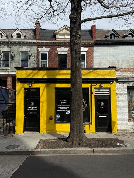 3217 Georgia Ave NW, Washington, DC à louer - Photo du bâtiment - Image 1 de 7