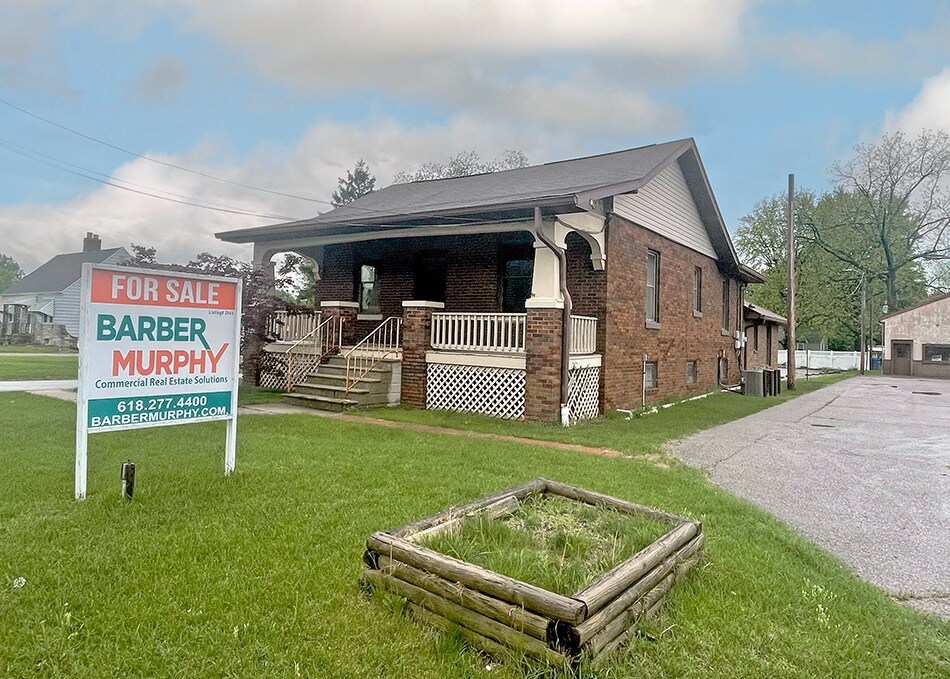 10326 Lincoln Trl, Fairview Heights, IL à vendre Photo principale- Image 1 de 10