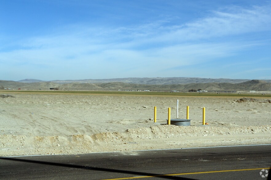 Lenwood Rd, Barstow, CA à vendre - Photo du bâtiment - Image 2 de 3