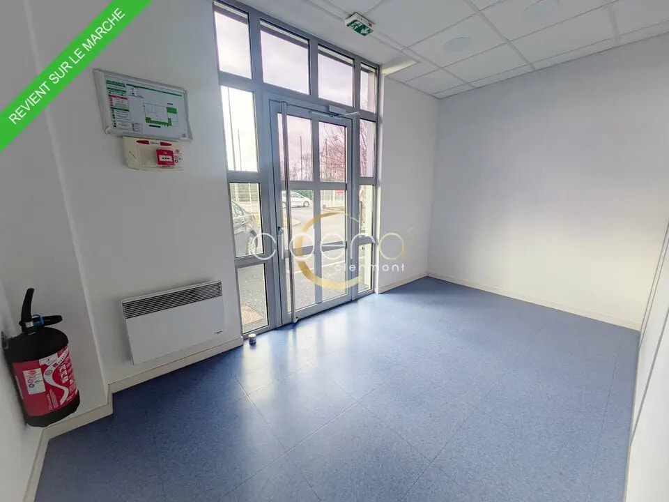 Bureau dans Clermont-Ferrand à louer Photo intérieure- Image 1 de 6