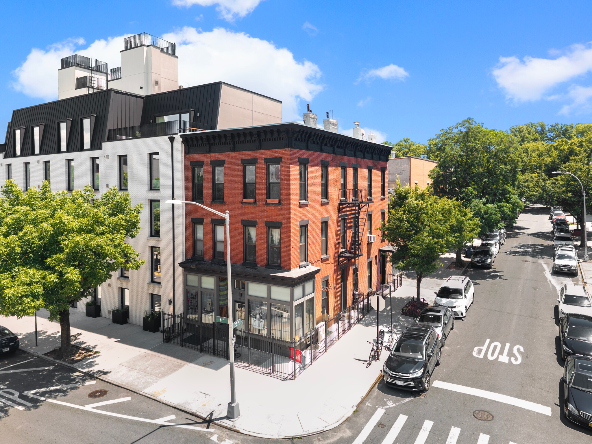 723 6th Ave, Brooklyn, NY for sale Building Photo- Image 1 of 16