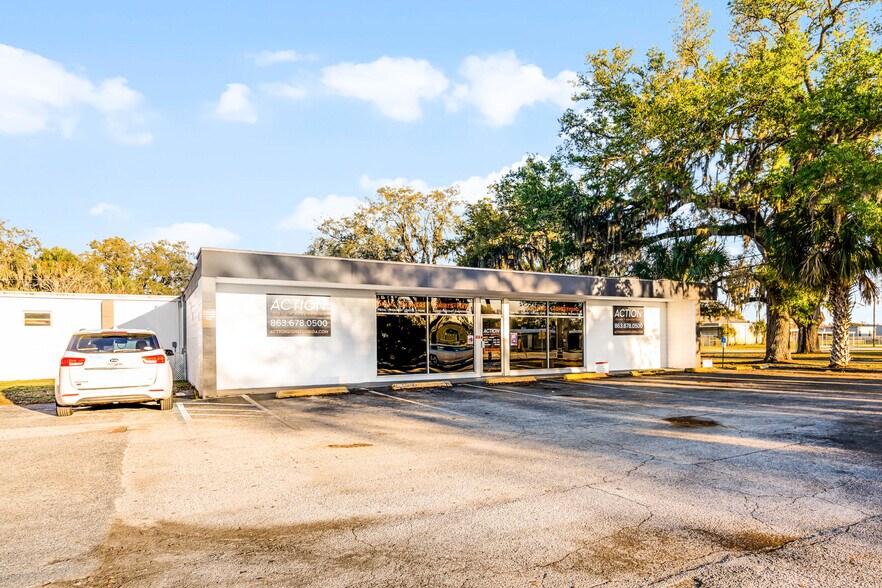 107 E Polk Ave, Lake Wales, FL à vendre - Photo du bâtiment - Image 3 de 66