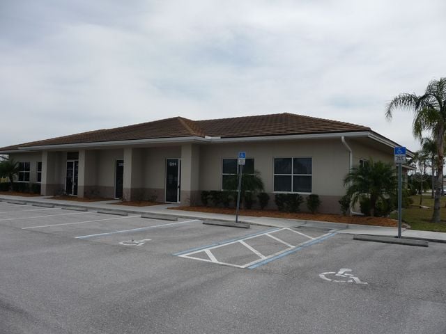 5200-5204 Paylor Ln, Lakewood Ranch, FL à vendre - Photo du bâtiment - Image 2 de 2