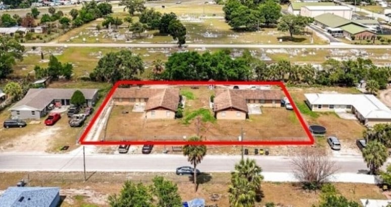 3210 W Willow Dr, Mulberry, FL for sale - Building Photo - Image 1 of 8