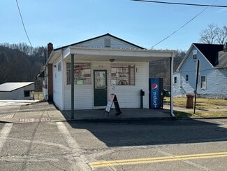 More details for 222 Logan St, Dennison, OH - Retail for Sale