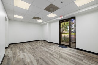 3600-3606 Silver Star Rd, Orlando, FL for lease Building Photo- Image 2 of 4