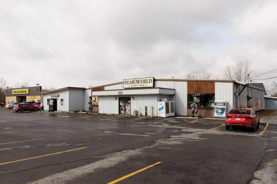 22087 US Route 11, Watertown, NY for sale - Primary Photo - Image 1 of 46