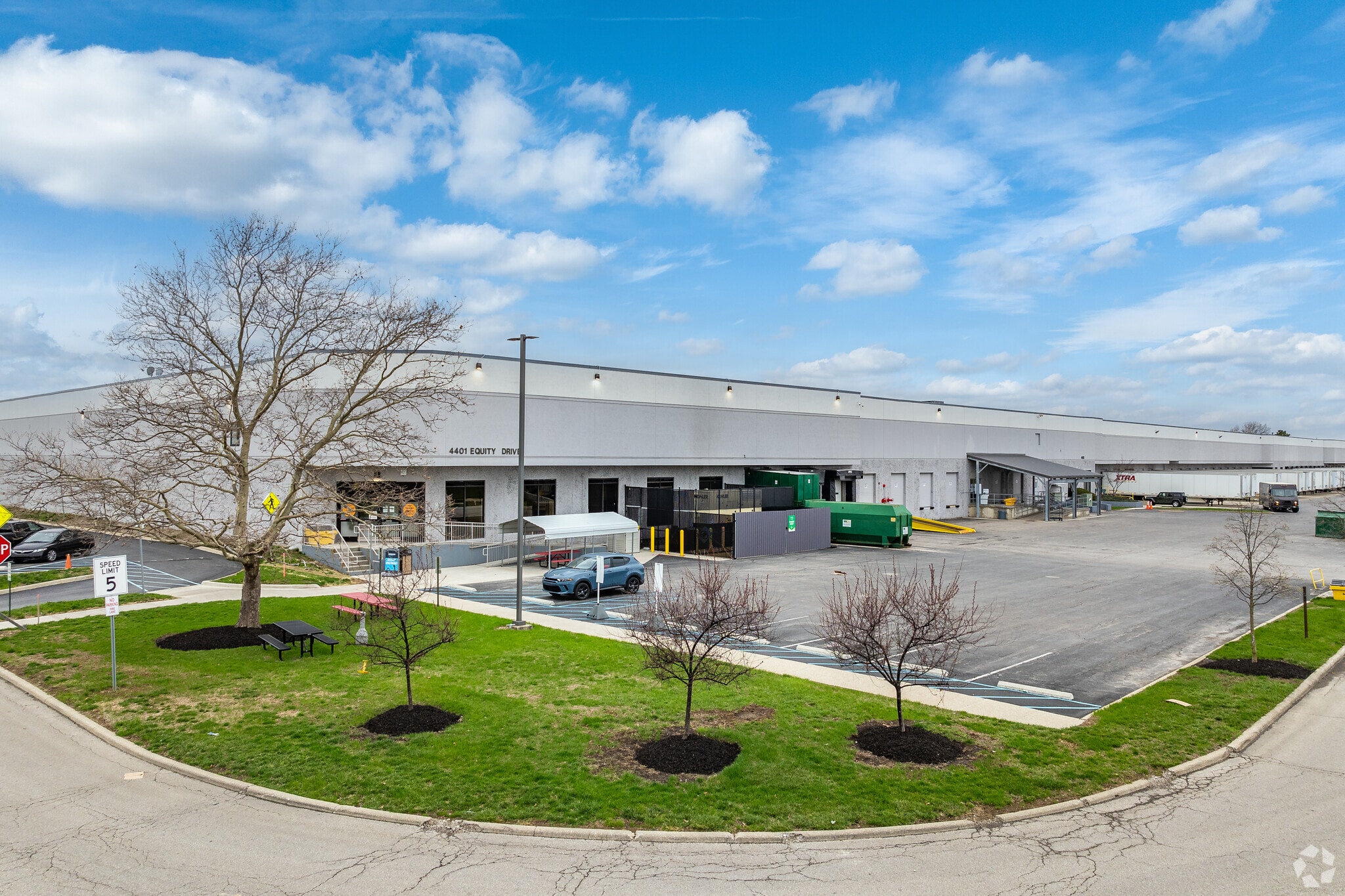 4401-4419 Equity Dr, Columbus, OH for lease Primary Photo- Image 1 of 16