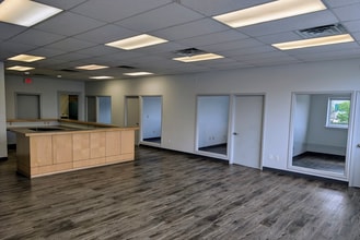 1549 S 38th St, Milwaukee, WI à louer Photo intérieure- Image 2 de 4