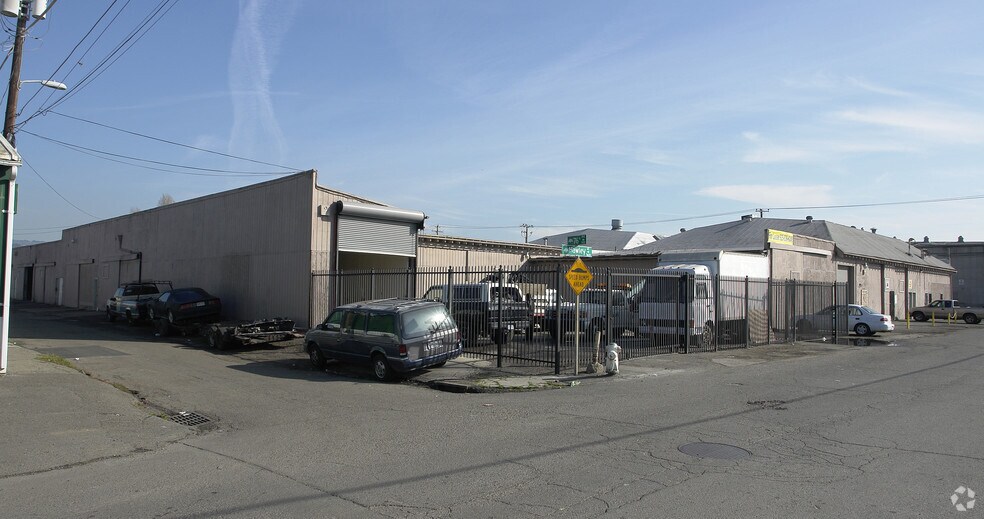 900-920 76th Ave, Oakland, CA à louer - Photo principale - Image 1 de 5