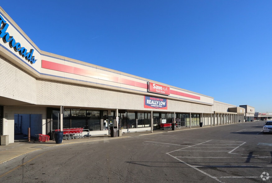 677 Harrisburg Pike, Columbus, OH for lease - Building Photo - Image 2 of 3