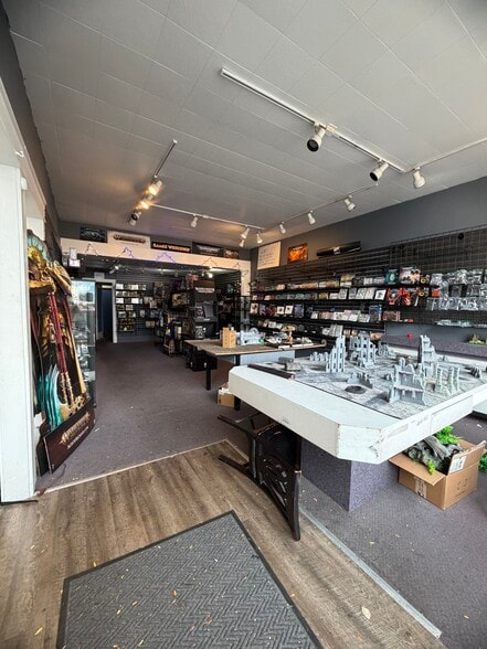 200-206 E 4th Ave, Ellensburg, WA for lease - Building Photo - Image 3 of 5