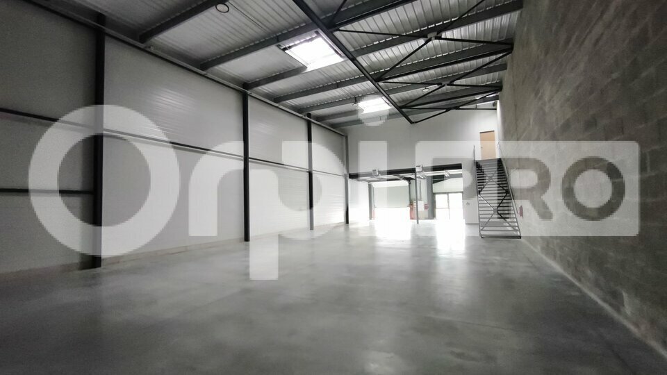 Flex dans Avrainville à louer - Photo du bâtiment - Image 2 de 6