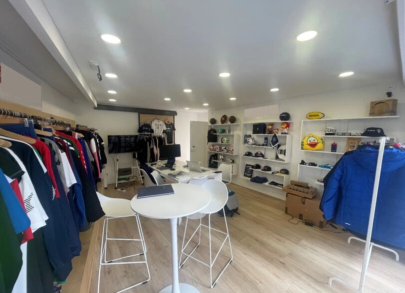 Commerce de détail dans Paris à louer - Photo intérieure - Image 3 de 5