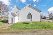 11486 Hayesville Rd, Kingston OH - Entrepôt