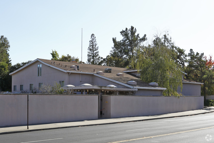 1298-1300 Boulevard Way, Walnut Creek, CA for sale - Building Photo - Image 1 of 9