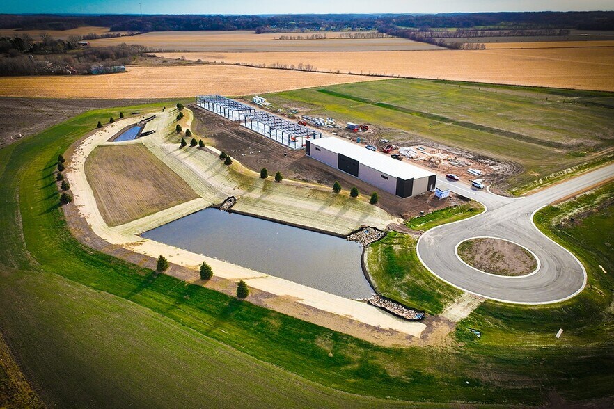 663 Valerie Ave, Hudson, WI à vendre - Photo principale - Image 2 de 36